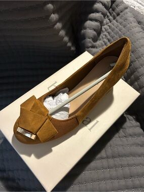 BNIB Benassal Camel Orthopedic Comfort Heels Size 8